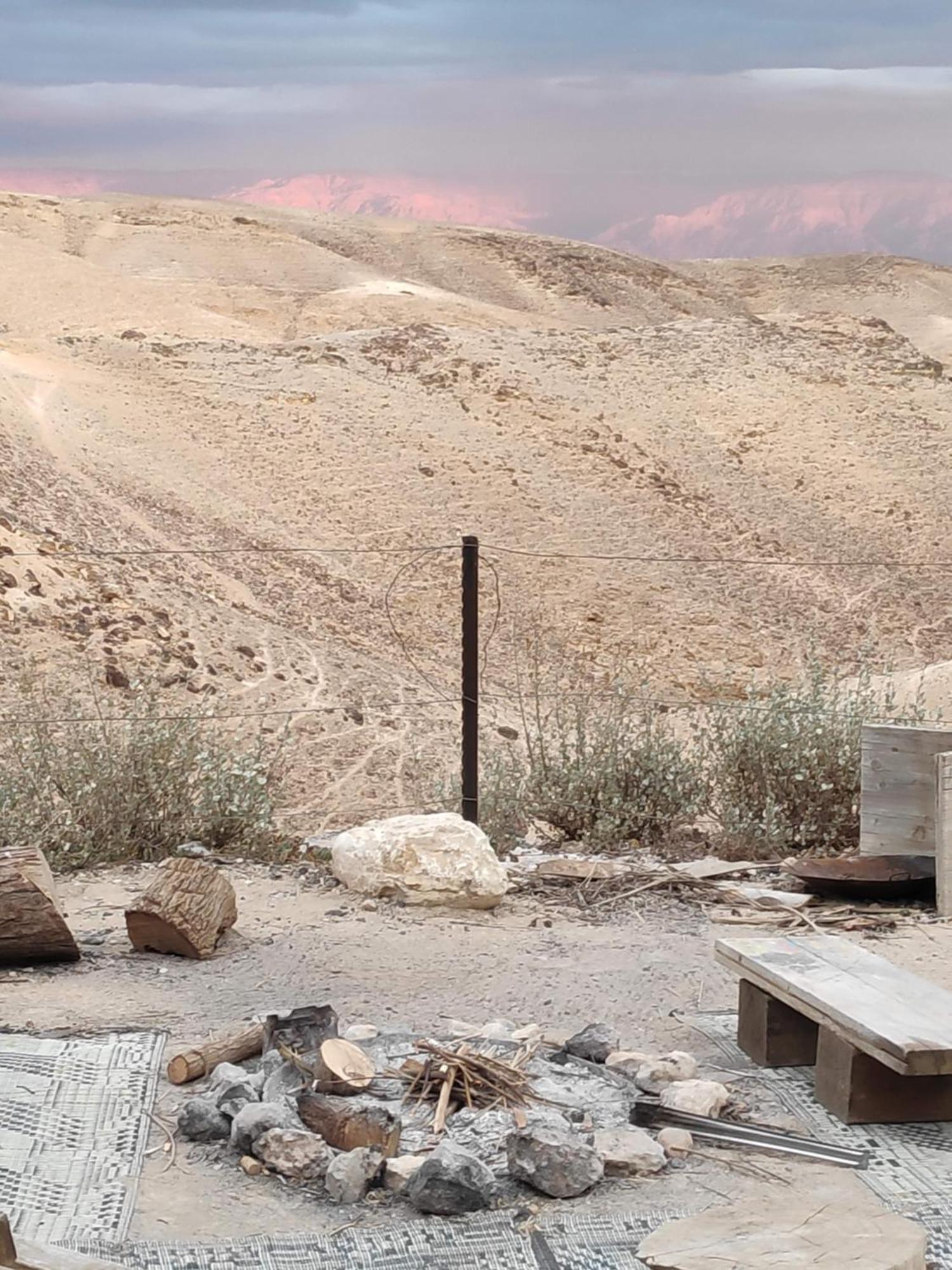 Dead Sea Desert'S Edge Arad Eksteriør bilde
